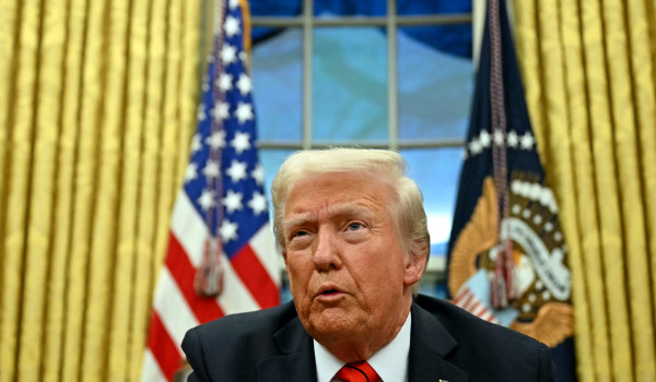 ترامب يهدد بالقضاء على حماس إذا لم تلتزم...