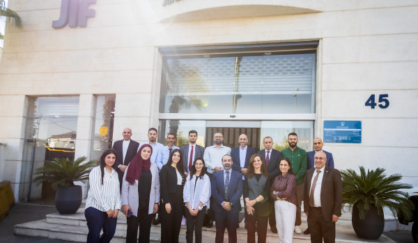 الاتحادان الفلسطيني والأردني لشركات التأ...