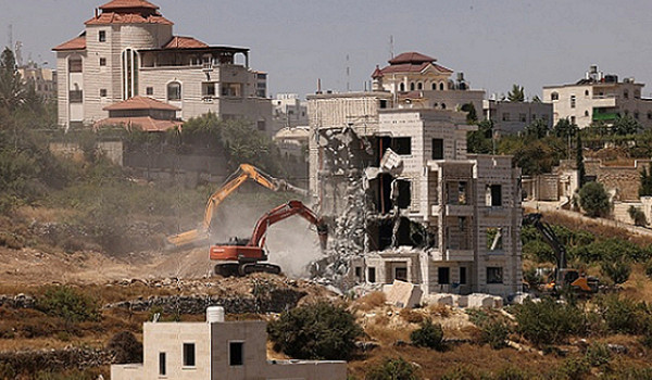 الأمم المتحدة: إسرائيل تهجّر 1000 فلسطين...