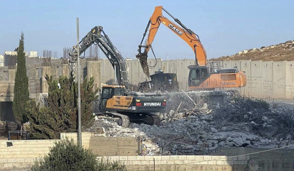 هدم وتجريف وإخطارات في بلدتي الجديرة وقل...