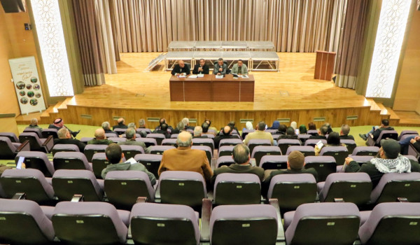 محافظ بيت لحم يترأس اجتماعًا حول قانون ا...