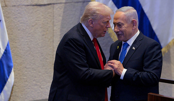 تقرير: إسرائيل تجمد قراراتها بشأن مستجدا...