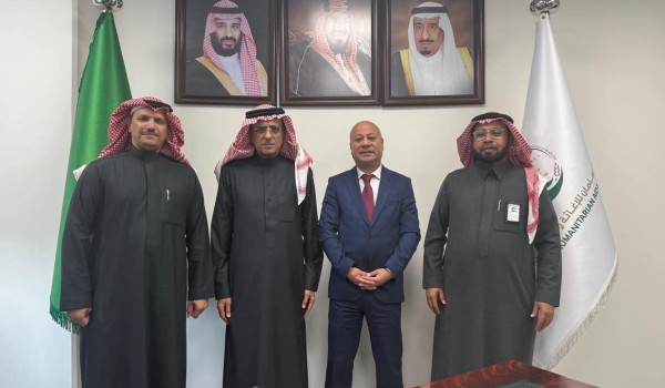 أبو هولي يبحث مع مركز الملك سلمان للإغاث...