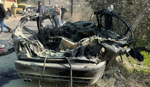 إصابات بغارة إسرائيلية على مركبة قضاء صي...