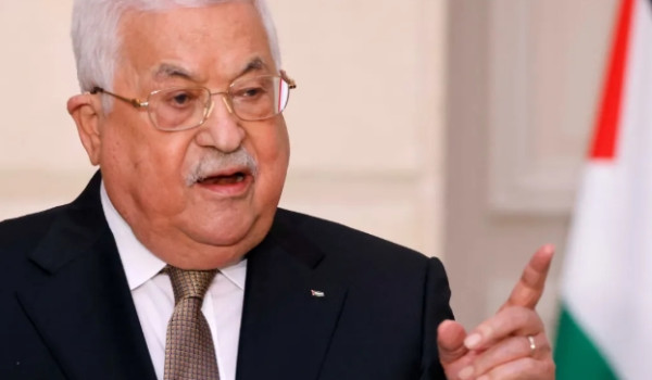 عباس يدعو للضغط على إسرائيل لوقف الاستيط...