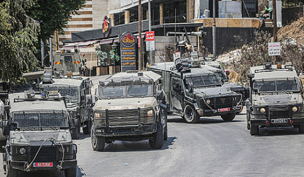 الاحتلال يعلن اعتقال مطلق النار قرب 