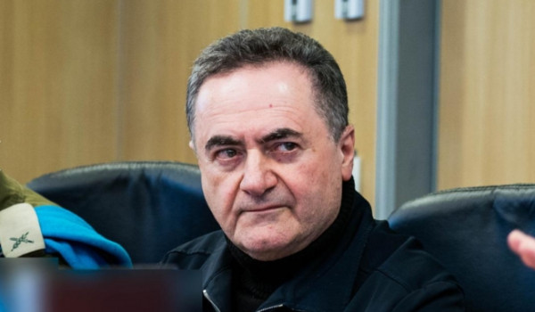 كاتس يعلن اعتقال ما وصفه بقائد حماس في إ...