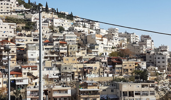 المحكمة العليا الإسرائيلية تقر إخلاء 13 ...