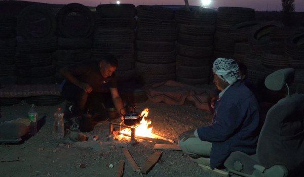 رحلة تصدي وصمود:  مستوطن يستولي على كهف ...