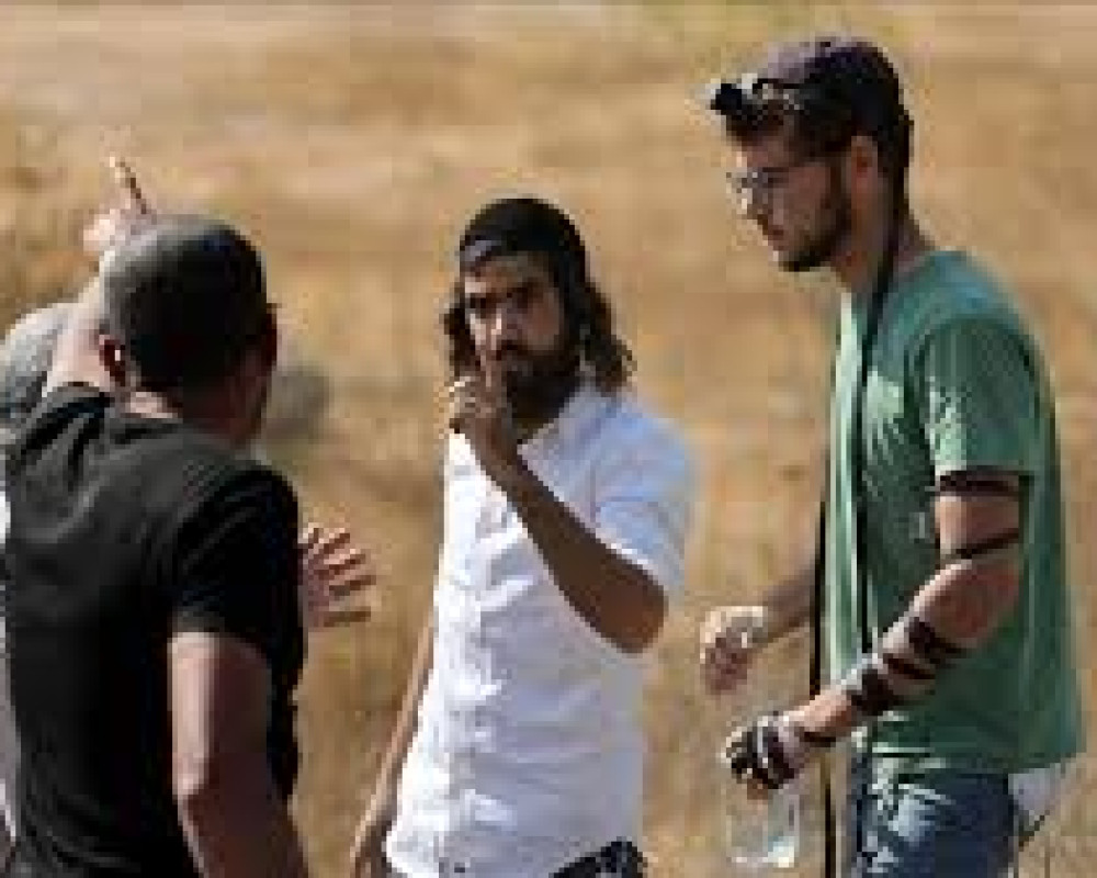 فلسطين – “اعتداءات المستوطنين مستمرة في الضفة الغربية: تعرض سيدتين للضرب في بيرزيت وإصابة مواطنين في جبع”.