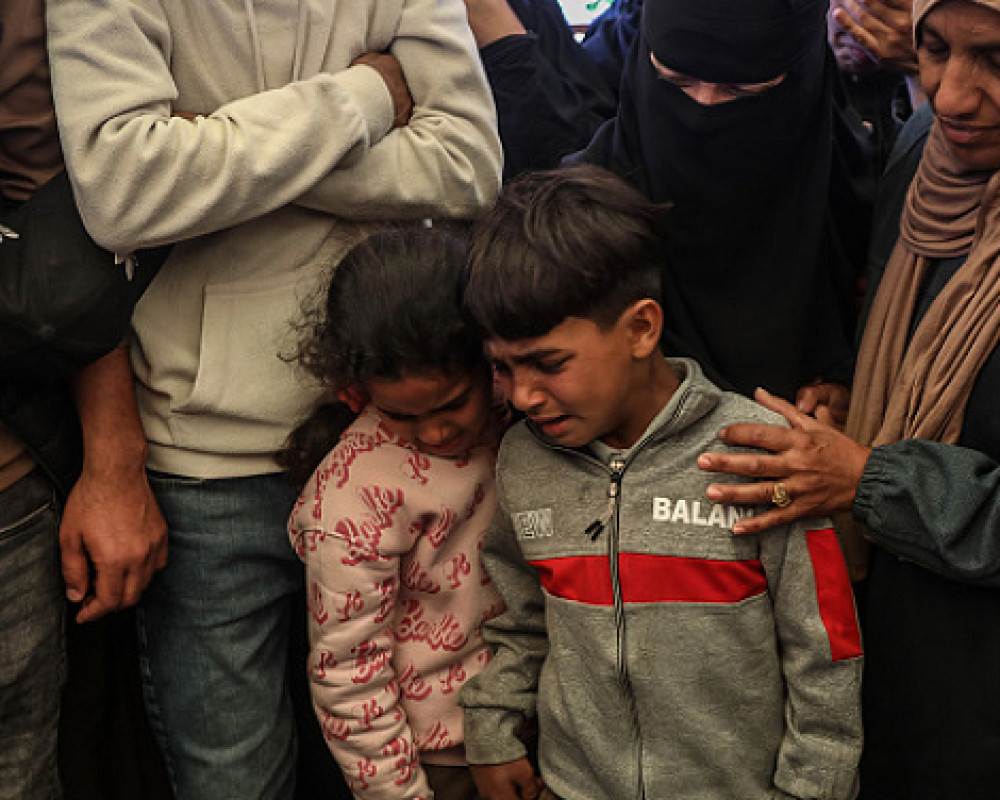 فلسطين – شهداء وجرحى في الغارات الإسرائيلية على قطاع غزة