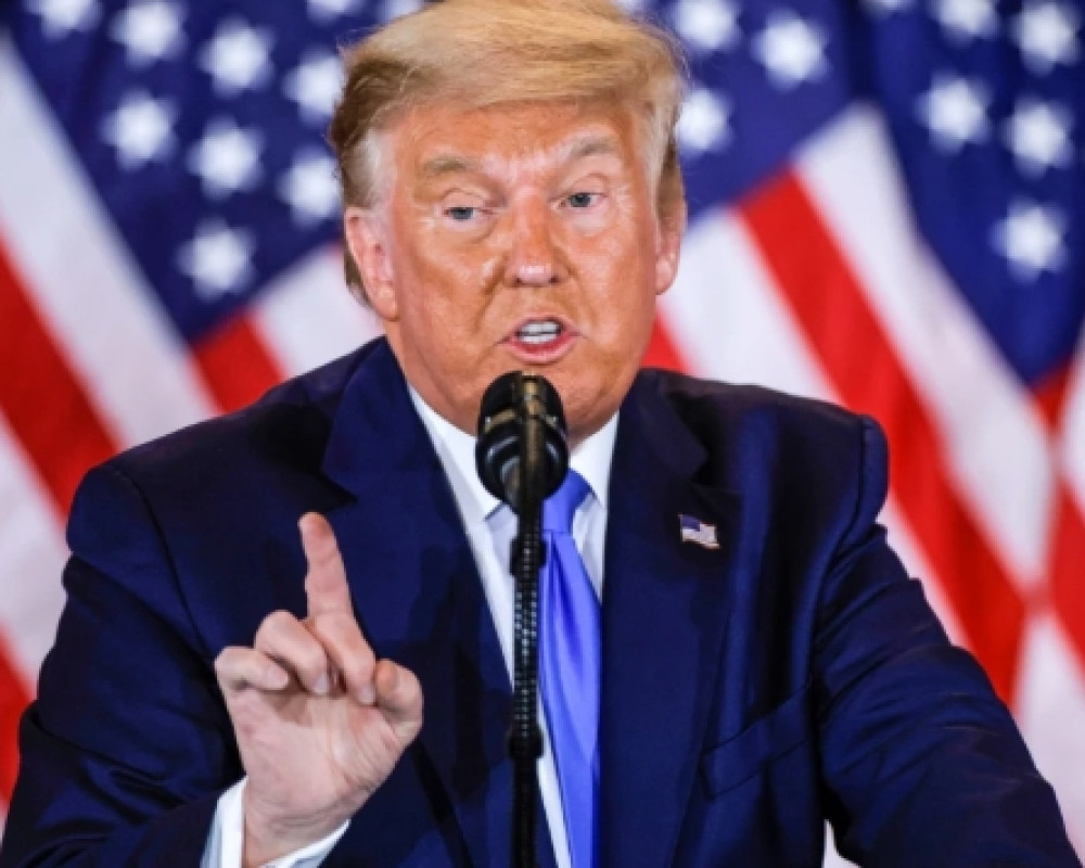 عاجل | ترامب: إيران أبلغتنا أنها في حالة "انهيار" وتطالب بفتح مضيق هرمز فوراً