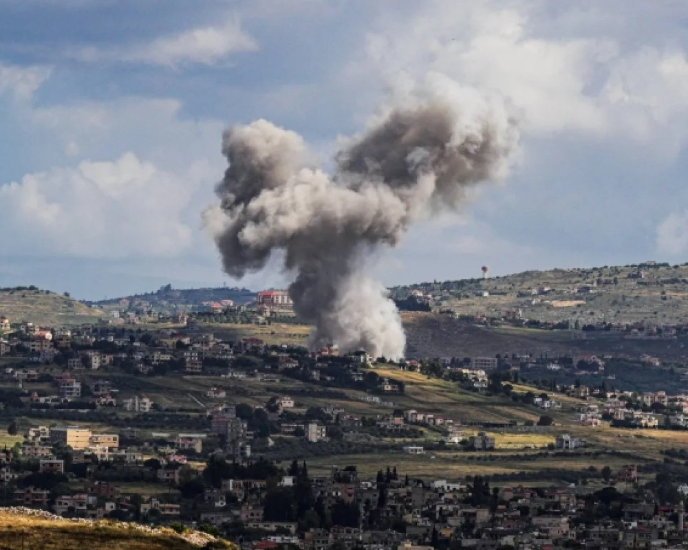 تدمير ممنهج للقرى الحدودية: الاحتلال ينفذ تفجيرات "زلزالية" جنوب لبنان.