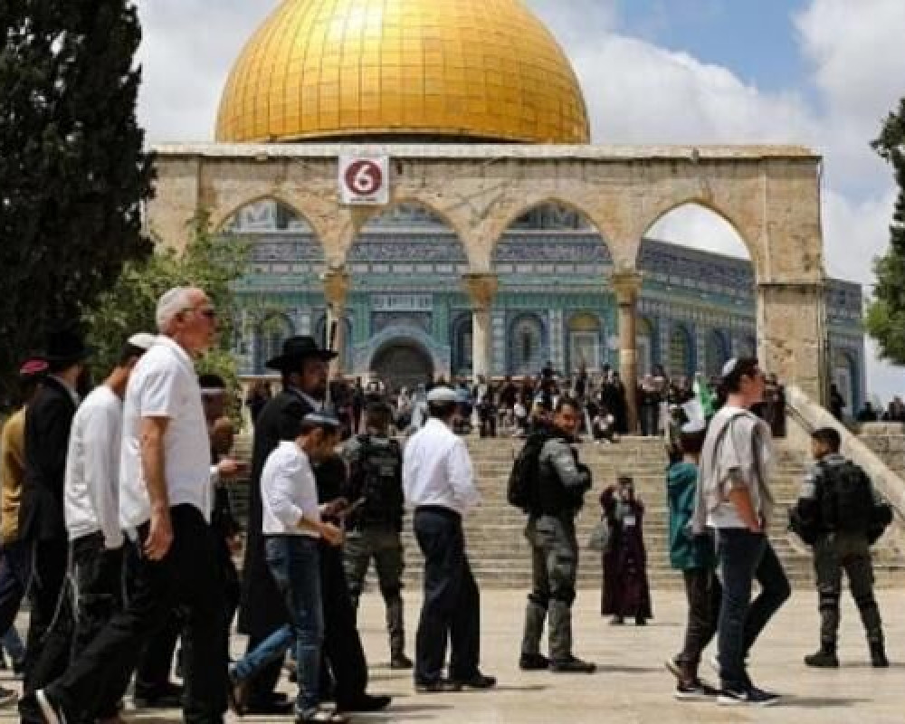 الأوقاف: الاحتلال اقتحم المسجد الأقصى 30 مرة ومنع الأذان في الإبراهيمي 91 وقتًا خلال نيسان المنصرم