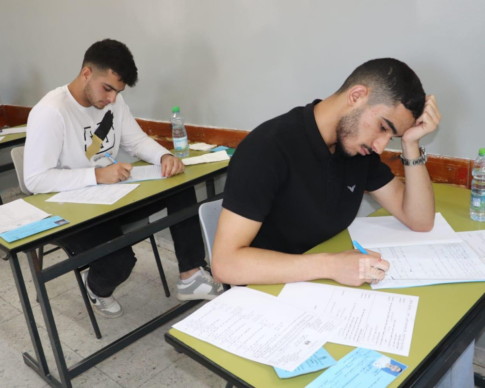 الخضور: امتحان التربية الدينية إلكترونيا للثانوية العامة ضمن توجه حكومي للتعليم الإلكتروني