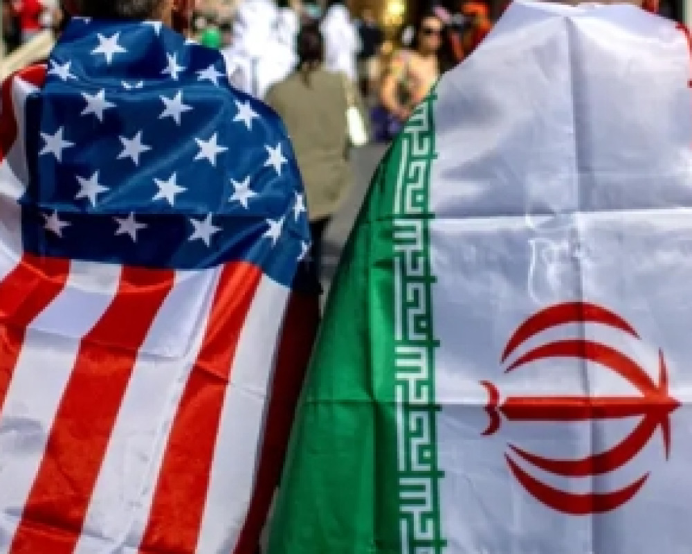 غموض يحيط باتفاق أميركي–إيراني مرتقب رغم تفاؤل ترامب وتحفظ طهران