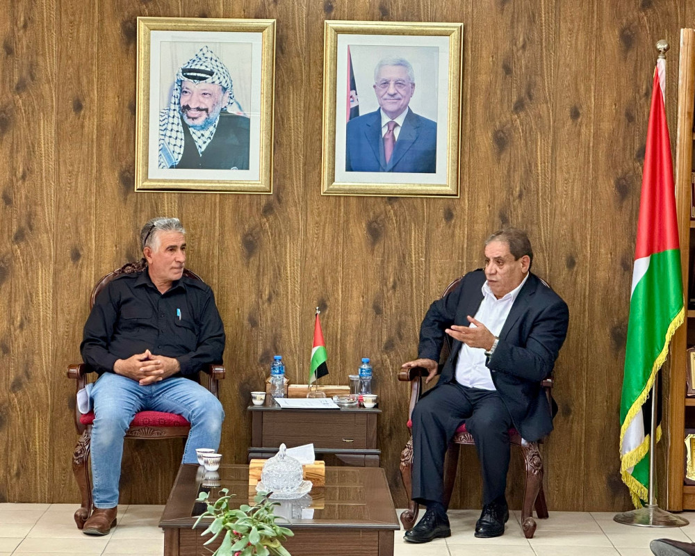 المحافظ أبو عليا يلتقي مجلس قروي المعصرة ويؤكد أهمية تعزيز العمل المجتمعي والشراكة التنموية
