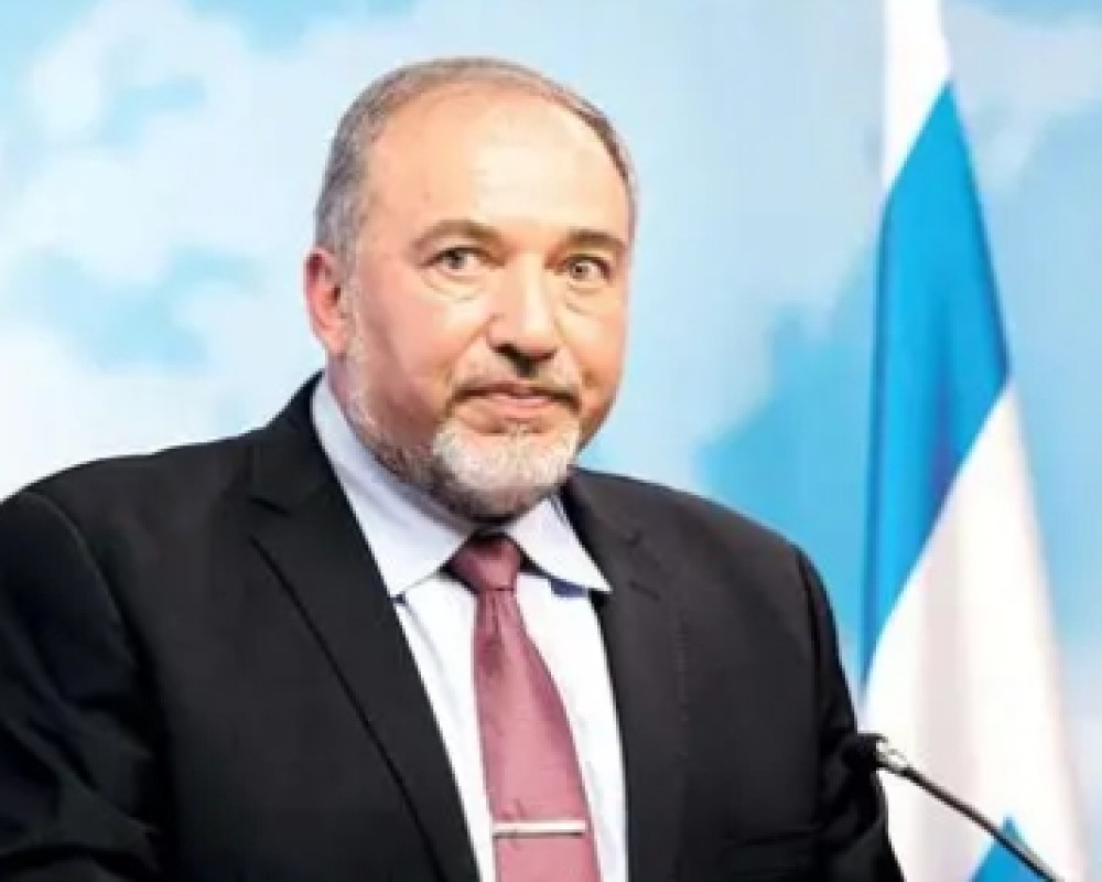 ليبرمان يدعو لإنشاء ذراع صاروخية ضخمة داخل الجيش الإسرائيلي لمواجهة حزب الله