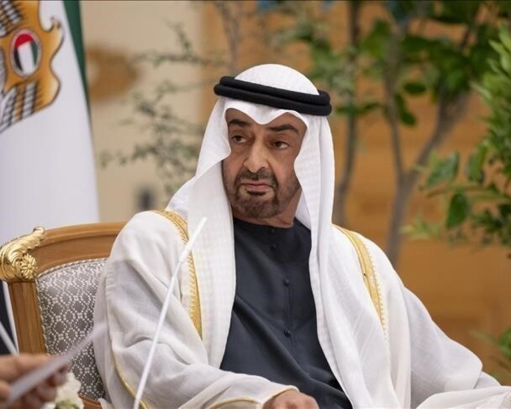 رئيس الإمارات يؤكد الوقوف بجانب لبنان ودعم مواقف عون والحكومة