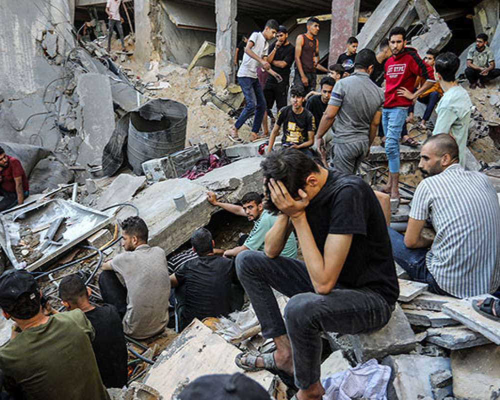 استشهاد 12 فلسطينيًا وإصابة آخرين في غارات إسرائيلية استهدفت مناطق متفرقة من قطاع غزة