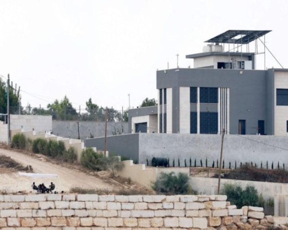 نائب أمريكي يدعو إدارة ترامب إلى التحرك لحماية فلسطينيي الضفة