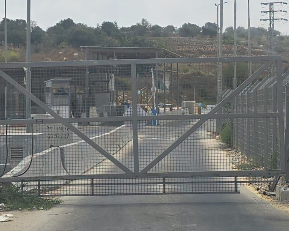 حواجز الاحتلال تعزل قرى شمال غرب القدس وتمنع مواطنين من العودة إلى منازلهم