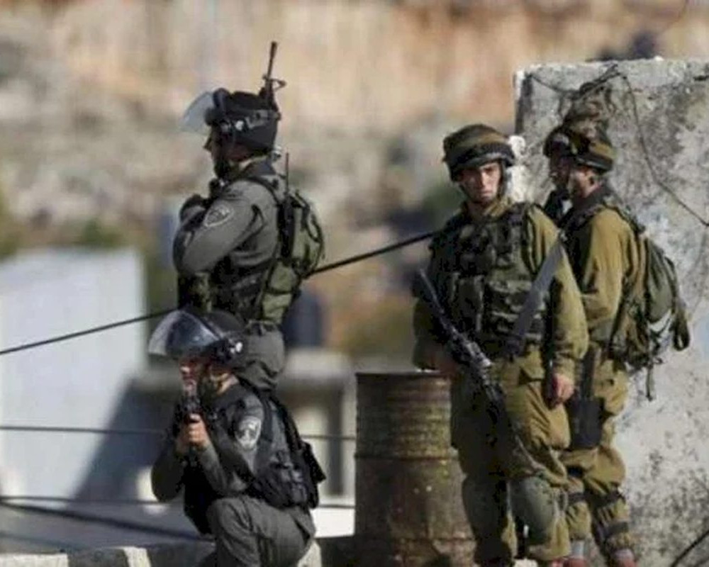 الاحتلال يشرع بعمليات هدم في منطقة السقي التابعة لبلدة بيرزيت شمال رام الله