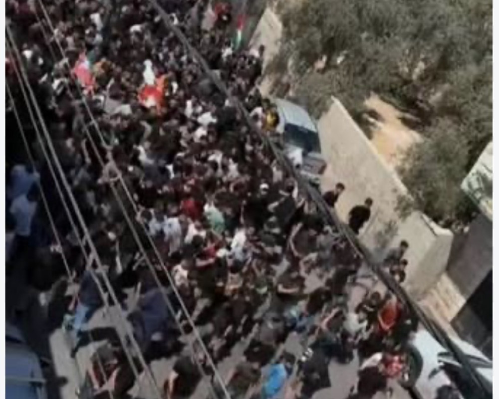 تشييع جثماني الشهيدين خليل شحادة وعمر النعسان إلى مثواهما الأخير في المغير