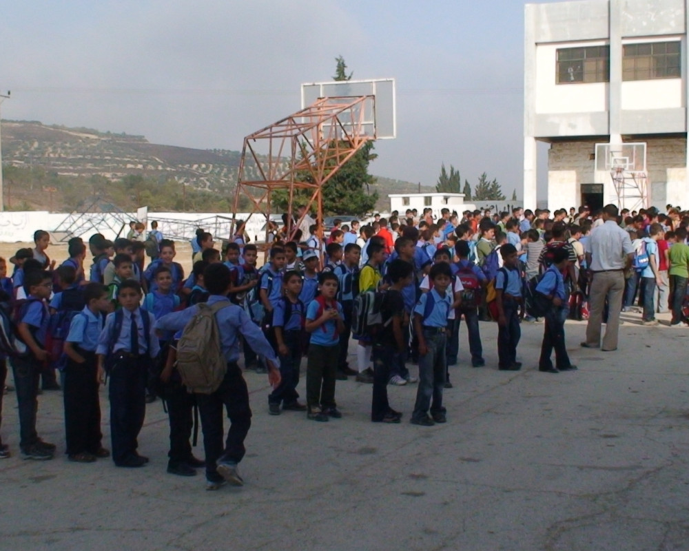 846 ألف طالب وطالبة يبدأون العام الدراسي في الضفة غدا واستعدادات مكثفة في غزة