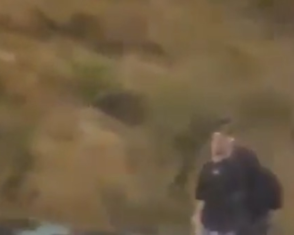 اسرائيل تدعي : استنفار أمني قرب القدس: اعتقال شخصين بزعم التخطيط لـ"هجمات وشيكة"