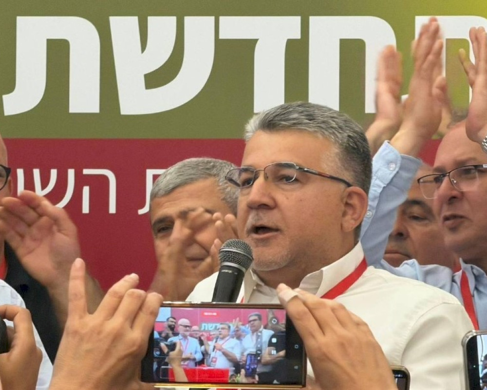 جبارين والطيبي يعلنان: مستعدون للتعاون مع آيزنكوت وإسقاط نتنياهو