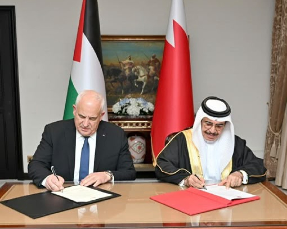 وزير الداخلية يشارك في حوار المنامة الأمني 2026 ويوقّع مذكرة تفاهم مع نظيره البحريني