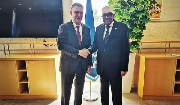 وزير الخارجية الإسرائيلي يزور إقليم 