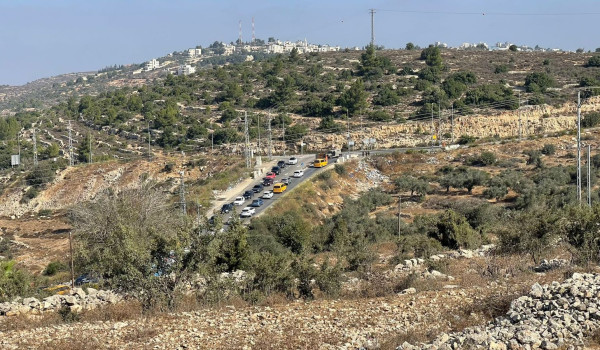 الاحتلال يغلق حاجز عطارة شمال رام الله...
