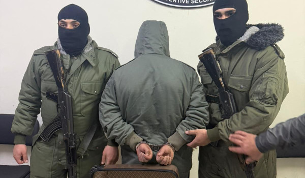 لصوص يتنكرون بزي جيش الاحتلال ينفذون سطو...