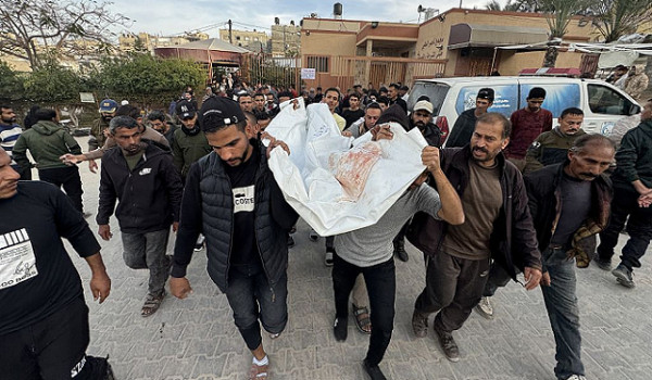 اليونيسيف: أكثر من 100 طفل قتلوا في قطاع...