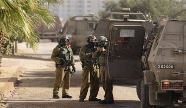 قوات الاحتلال تقتحم قرى شمال شرق رام الل...