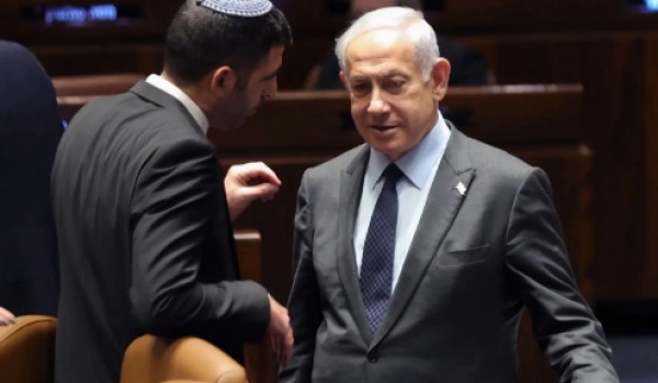 قادة أحزاب يمينية إسرائيلية يطالبون نتني...