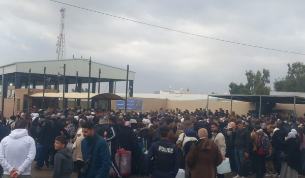 أزمة خانقة بعد توقف استقبال العائدين للض...