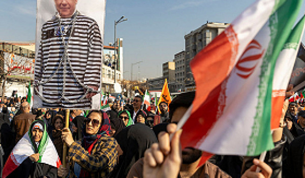 واشنطن تسحب قوات من قواعدها بالشرق الأوس...