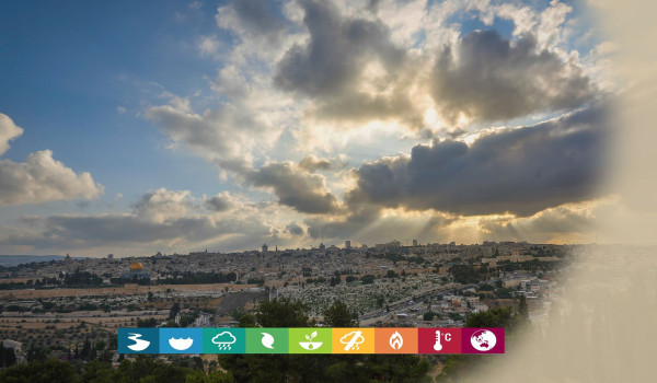 حالة الطقس: منخفض جوي مصحوب بأمطار وعواص...