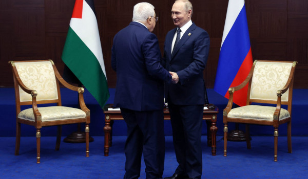 مصدر مسؤول ل PNN : الرئيس محمود عباس يصل...