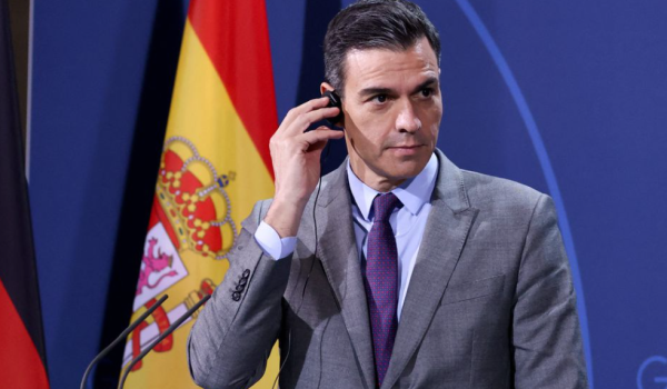 إسبانيا تفتح تحقيقًا بشأن ترويج شركات إس...