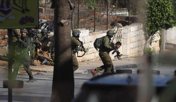 إصابات بالاختناق خلال اقتحام قوات الاحتل...