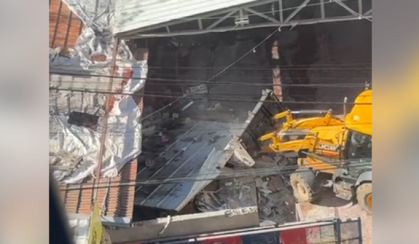 إخلاء المدارس ورياض الأطفال في كفر عقب ت...