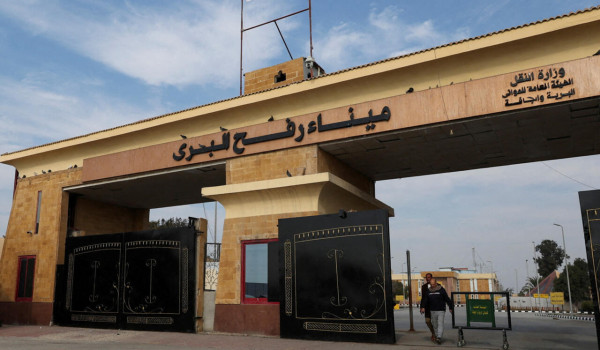 اسرائيل تعلن انها ستمنع الصحفيين الاجانب...