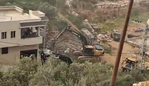 الاحتلال يهدم 4 منازل في برطعة شمال جنين...
