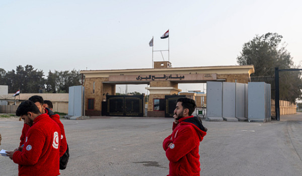 استعدادات لفتح معبر رفح والكشف عن بعض تف...