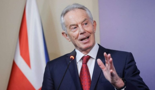 ميدل إيست آي: بلير أبلغ لجنة غزة بأن لا ...