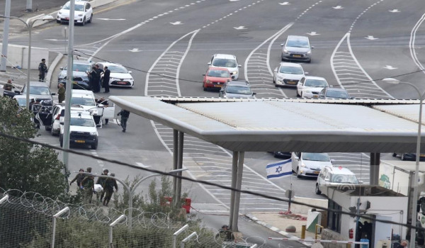 استشهاد شابّ برصاص الاحتلال على حاجز الا...